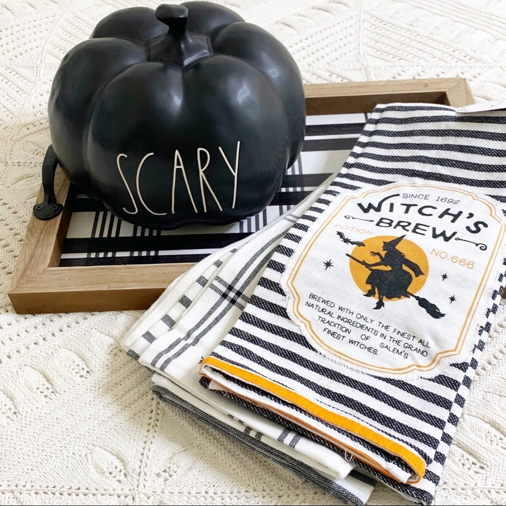 NWT🧙Set of 4 Witch’s Brew Kitchen Towels - Picture 6 of 8